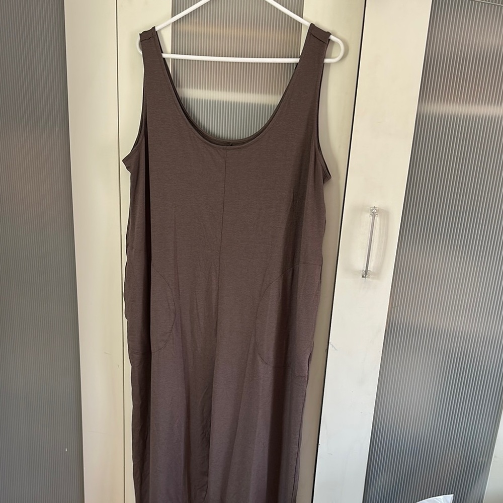 Universal Standard gray romper
